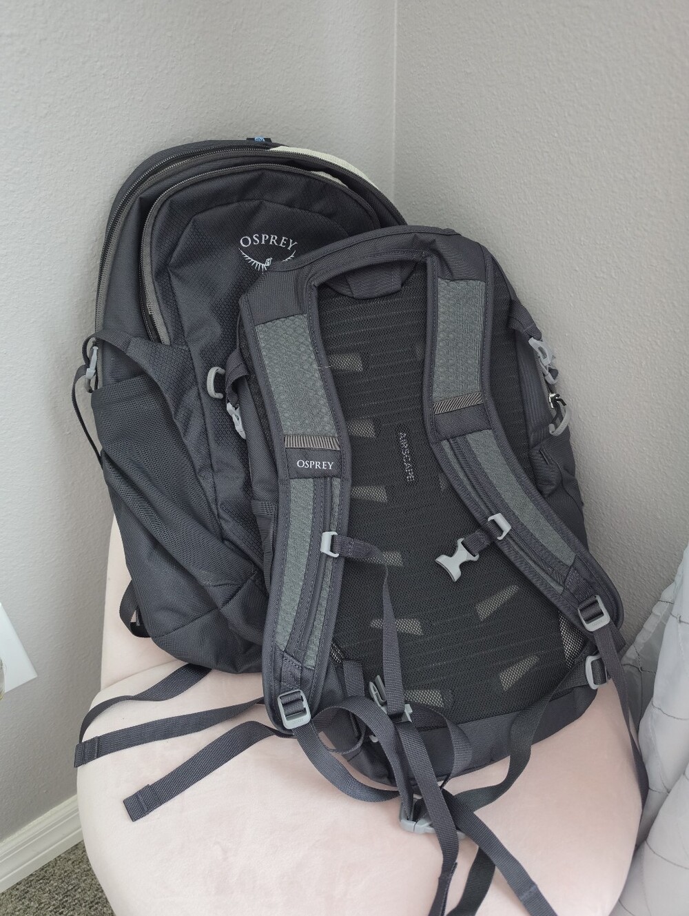 OSPREY Black Daypack Backpack Set of 2 - Picture 2 of 2